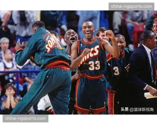 明尼苏达山猫榜眼签选中TCU控卫奥利维娅·迈尔斯，西班牙中锋阿瓦·法姆加盟西雅图风暴