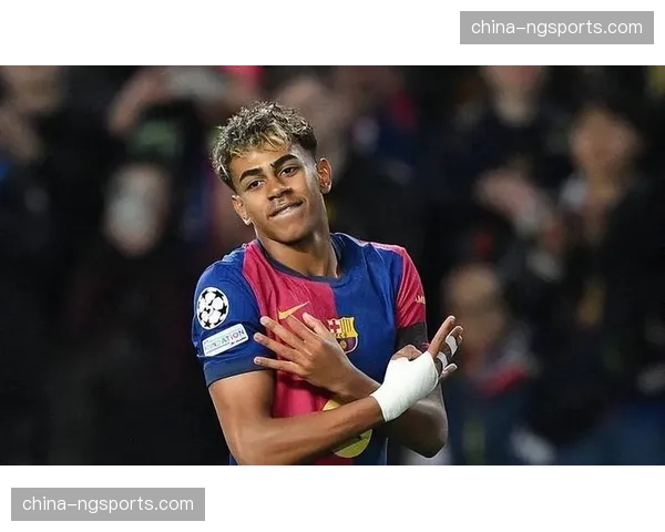 巴萨核心亚马尔赛季报销，左腿股二头肌拉伤
